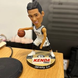 Jeremy Lin Brooklyn Nets Bobblehead presented by Kendra Tires